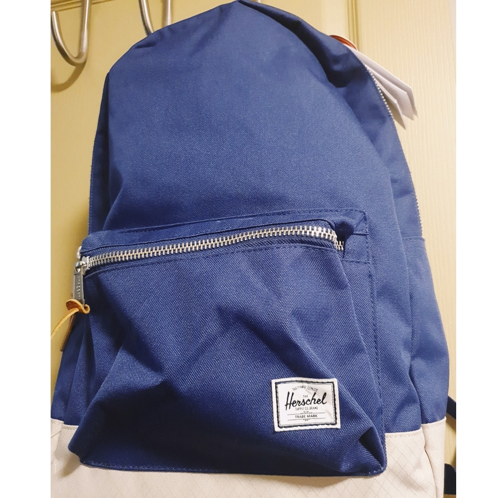 Herschel Navy Blue/White Back Pack
